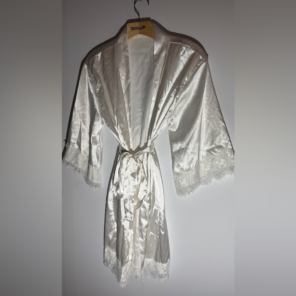 White Lace Trim Satin Robe size medium?